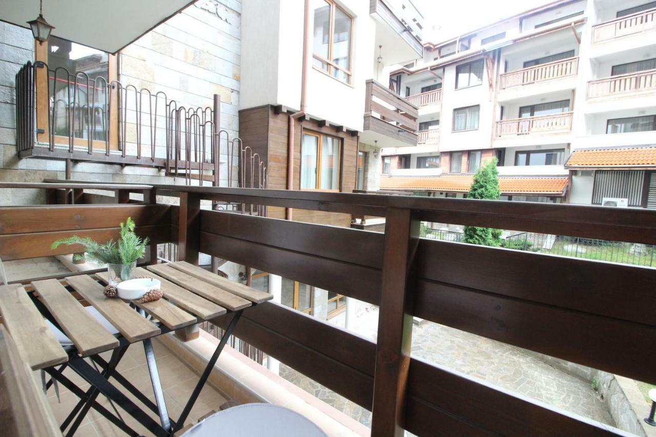 Pine Tree Apartment 3 - B3 Bansko Buitenkant foto