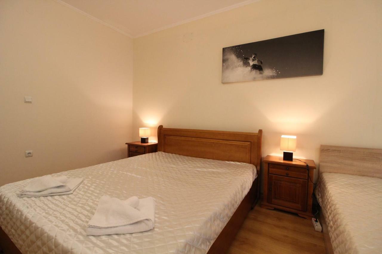 Pine Tree Apartment 3 - B3 Bansko Buitenkant foto